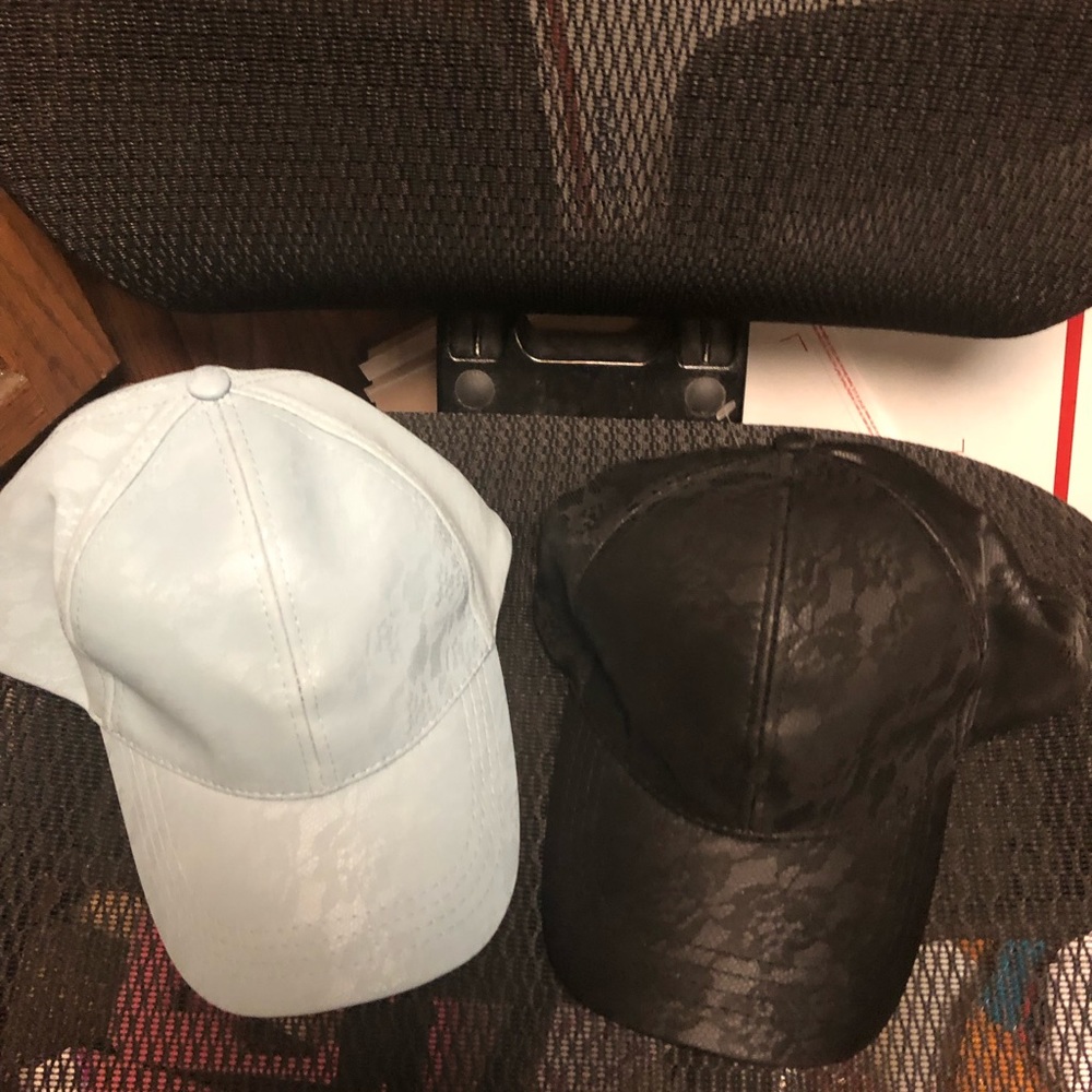My Only Faux Leather w/Lace Print Cap Set- 515